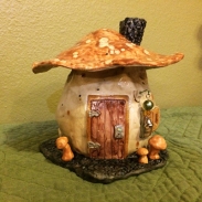 MushroomHouse01
